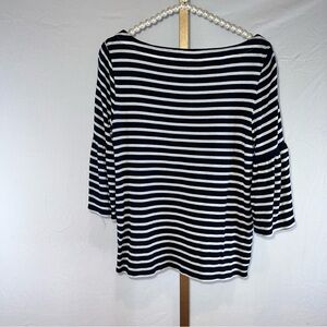 Banana republic b&w horizontal striped shirt